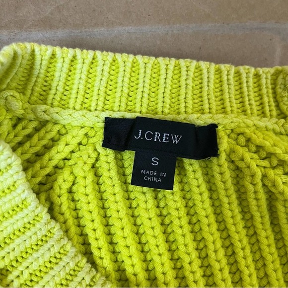 J. Crew Women's Sweater in Bright Yellow - Picture 8 of 9
